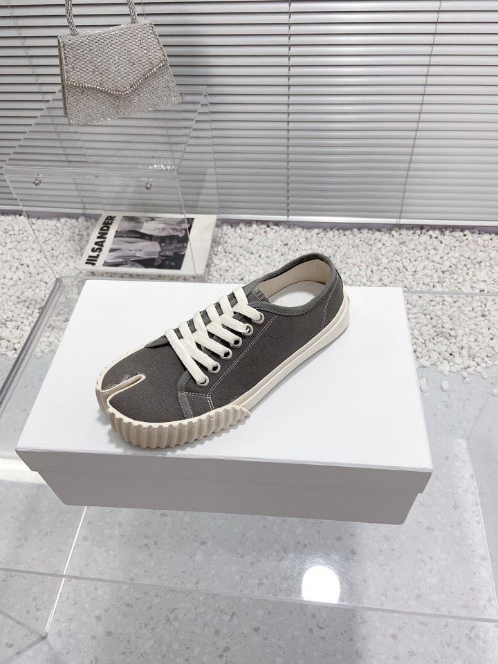 Maison Margiela Shoes